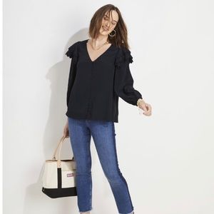 NWT Vineyard vines Scallop Sleeve Top size XS